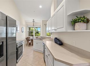 4655 Hawks Nest Way APT 203, Naples, FL 34114