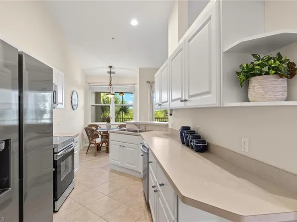 4655 Hawks Nest WAY #203, NAPLES, FL 34114