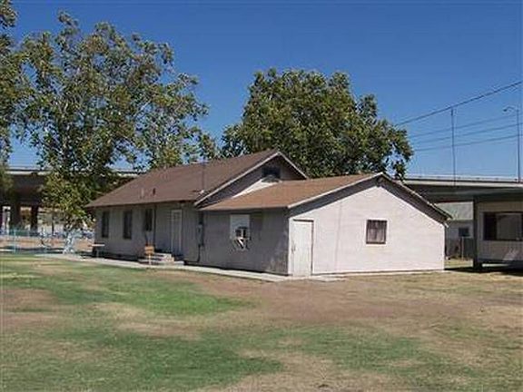 3rd image of 145 E Peralta Way