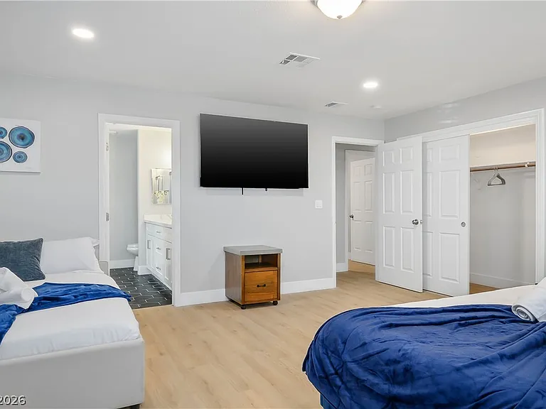 6990 W Richmar Ave — Photo 22