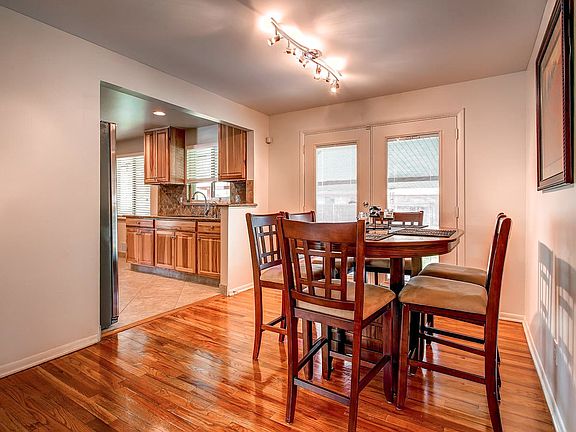 Dining room - new lighting