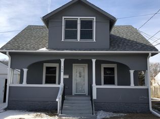 106 N 36th St, Council Bluffs, IA 51501
