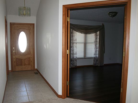 2nd image of 5407 Dunbar Dr