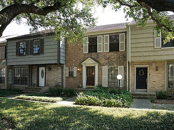 3rd image of 7505 Memorial Woods Dr APT 16