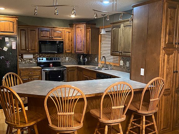 5th image of 604 Kendall Ct