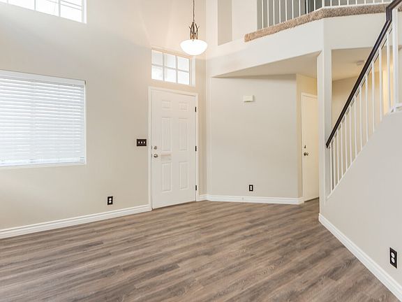 5th image of 7537 Fencerow St