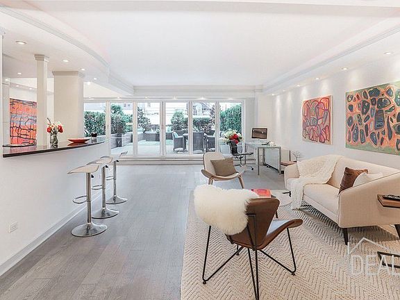 3rd image of 200 E 57th St APT 14G