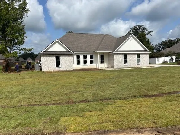 53357 Phillips Path, Loranger, LA 70446