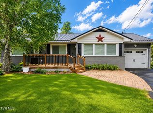 21322 Cavalier Cir, Bristol, VA 24202