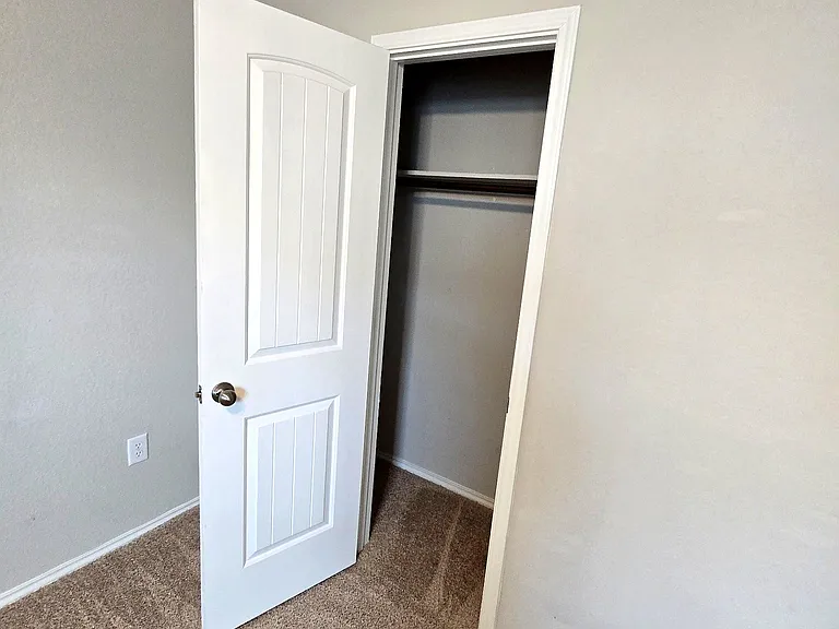 Bedroom 3: Bright bedroom with flexible use for children, guests, roommates or homeschool setup.