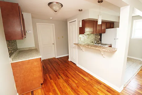 Sumner Place Photo 1