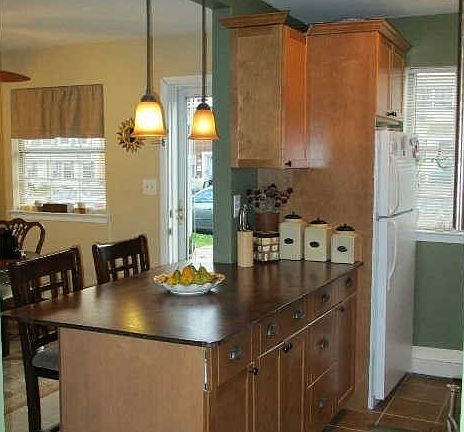 3rd image of 1204 Towne House Vlg