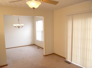102 Brookside Dr #D, Anna, OH 45302