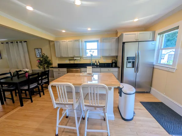 306 Riverside Ave, Medford, MA 02155