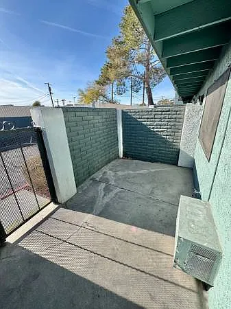 6425 Casada Way #15 — Photo 22