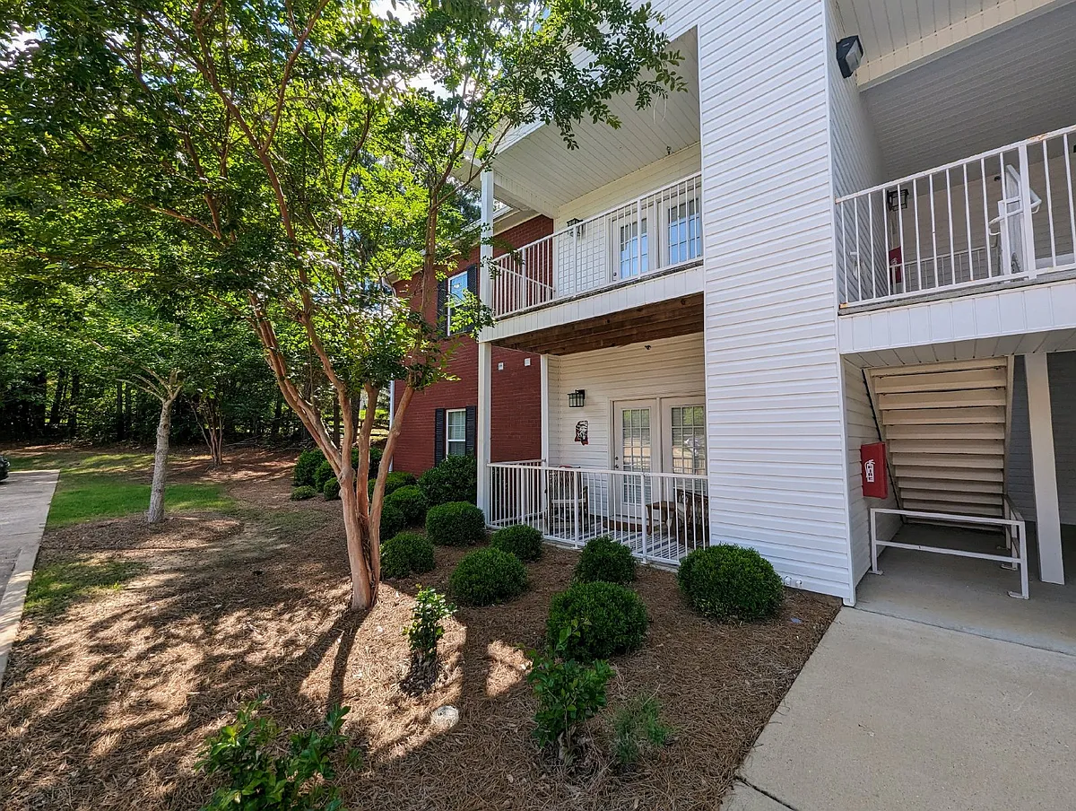 Building Photo - 47 Private Road 3057 #3