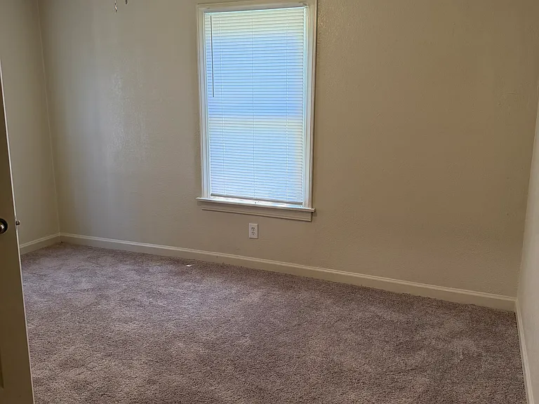 5510 Hayden Dr — Photo 6