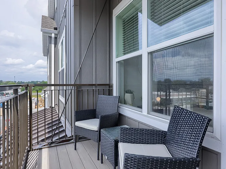 The Pointe at Overlook — Photo 74
