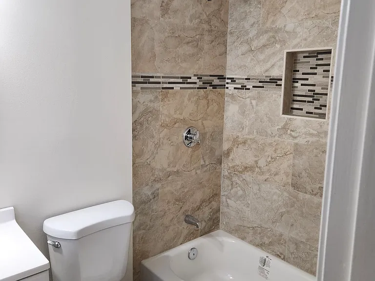 26 Cromwell St #1 — Photo 10