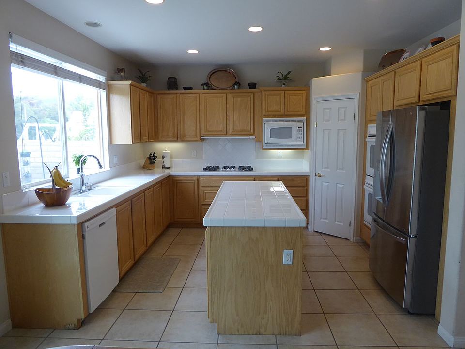 25842 Tennyson Ln, Stevenson Ranch, CA 91381 Zillow