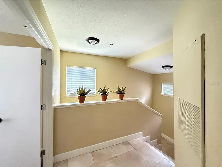 13212 Arbor Isle Dr #201 — Photo 17