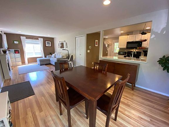 4th image of 1125 Fruitland Dr