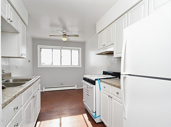 5th image of 1312 Melrose Ave APT 204