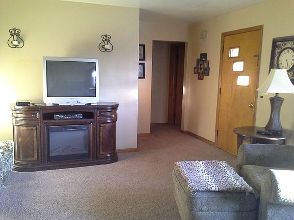 5th image of 1006 McConnell Dr