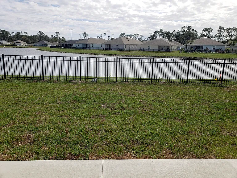 89 Signet Cir — Photo 27