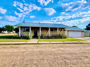 109 Milwaukee St, Terry, MT 59349