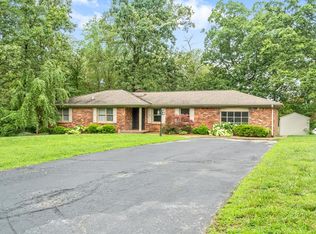 165 Deepwood Est, Cadiz, KY 42211