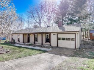 100 Stoney Hill Ct, Asheville, NC 28804