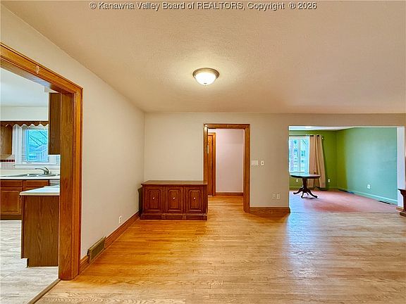 5th image of 3013 Ridgeview Dr