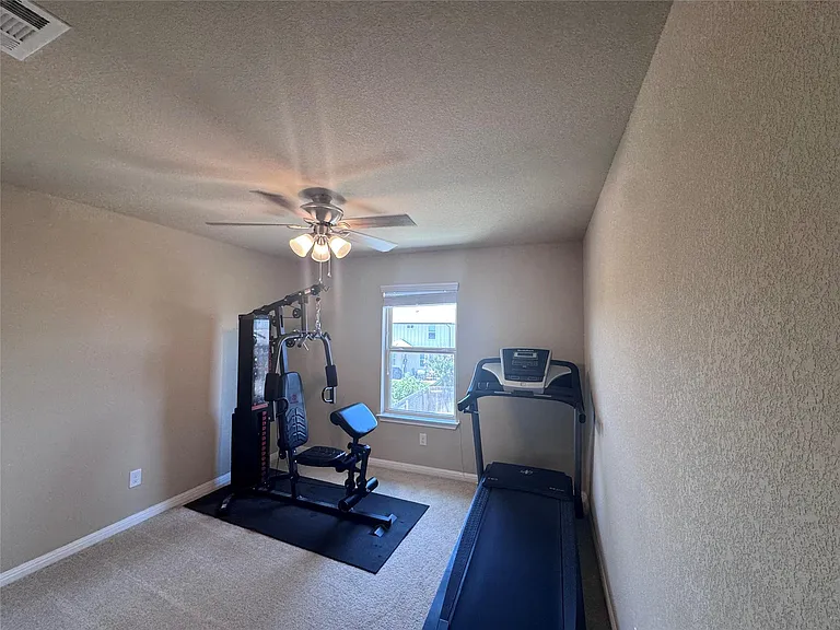 321 Callahan Ln — Photo 23