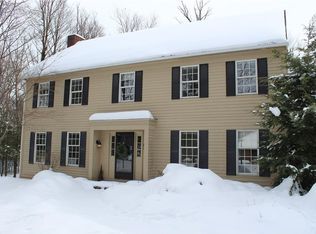 6804 Holliston Cir, Fayetteville, NY 13066