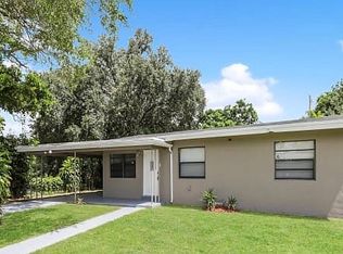 1165 NW 136th St, Miami, FL 33168