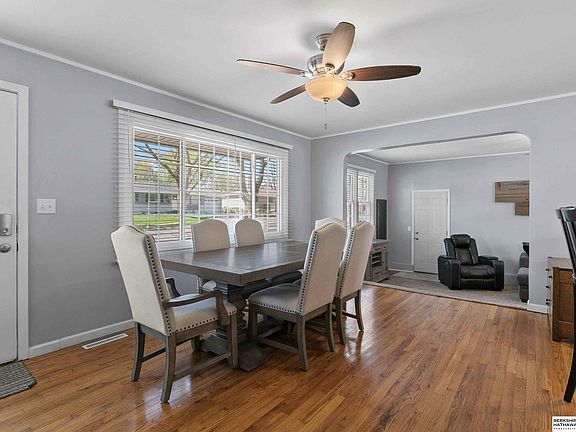 3rd image of 8110 S Cherrywood Dr