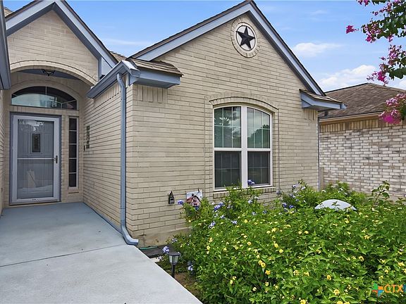 2nd image of 1559 Goldensage Dr