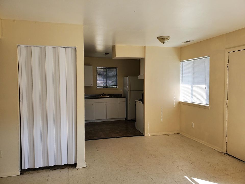 1st image of 1731 Fountain Rock Way