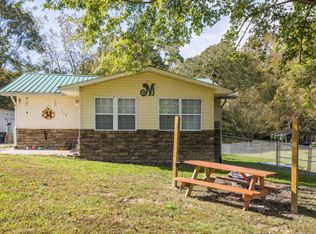 115 Beech Fork Ln, Wartburg, TN 37887