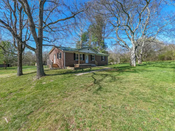 4127 Demastus Ln, Columbia, TN 38401