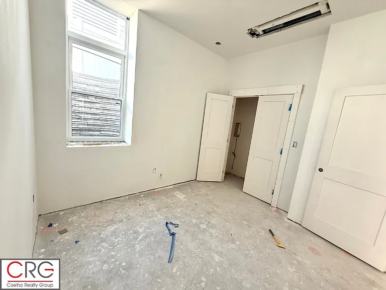 140 Summer St #1B — Photo 10