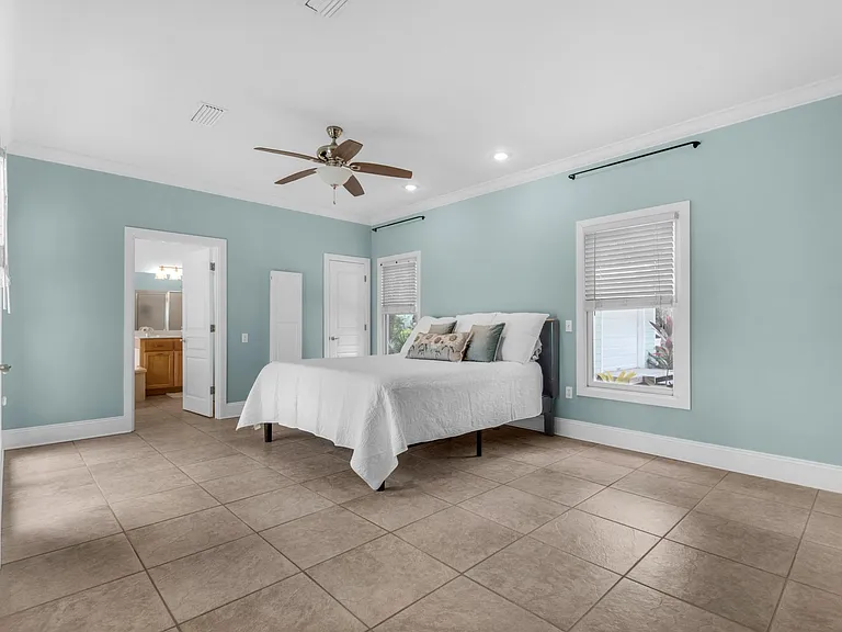 Large Master en-suite with separate entrance.