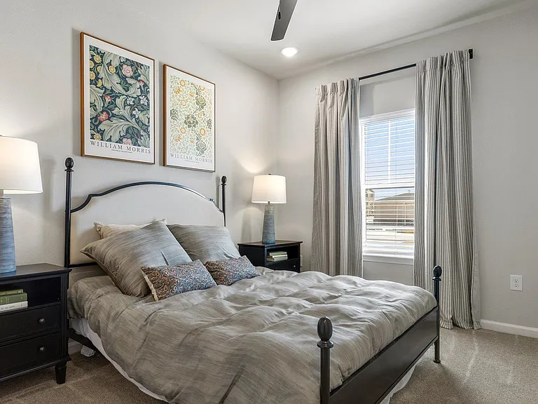 Whispering Pointe Apartments — Photo 37