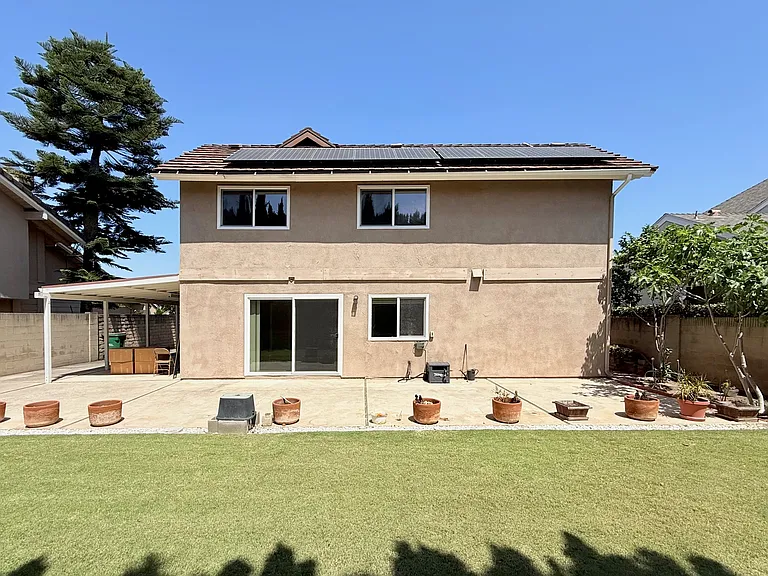 15338 Nantes Cir — Photo 32
