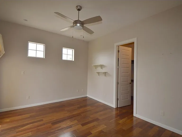 3600 Denia Ct — Photo 33