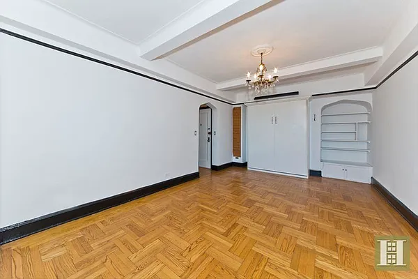 Rented by Halstead Real Estate | media 29