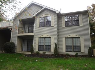21 Sussex Pl #307, Galloway, NJ 08205