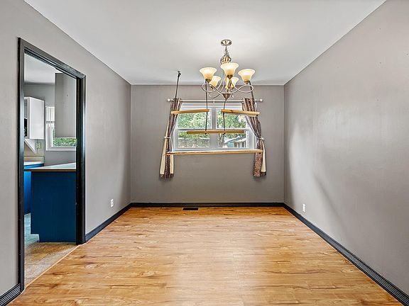 4th image of 2203 Ottawa Dr