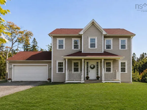 766 Westwood Blvd, Upper Tantallon, NS B3Z 0B1